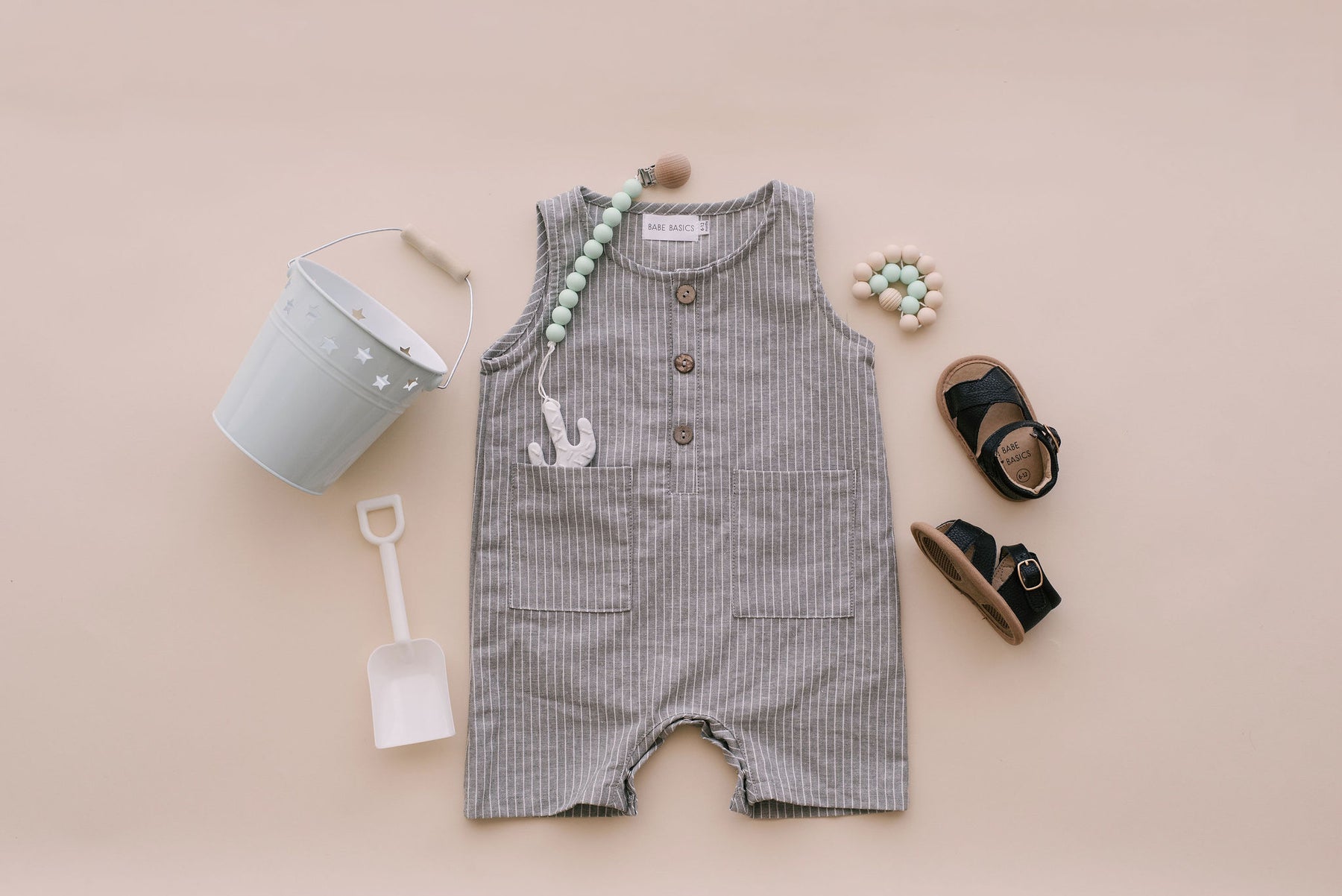 5 Cute Vacation Outfits for Babies