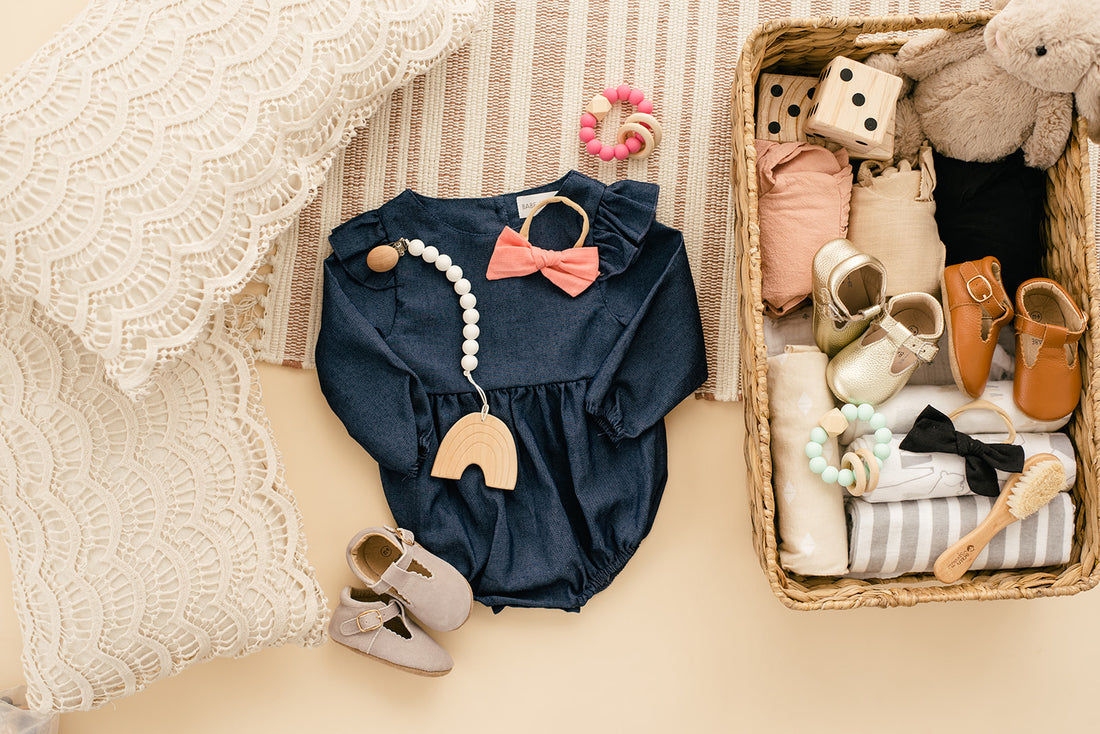 Baby Clothes for Minimalists - 10 Pieces You Need for a Newborn