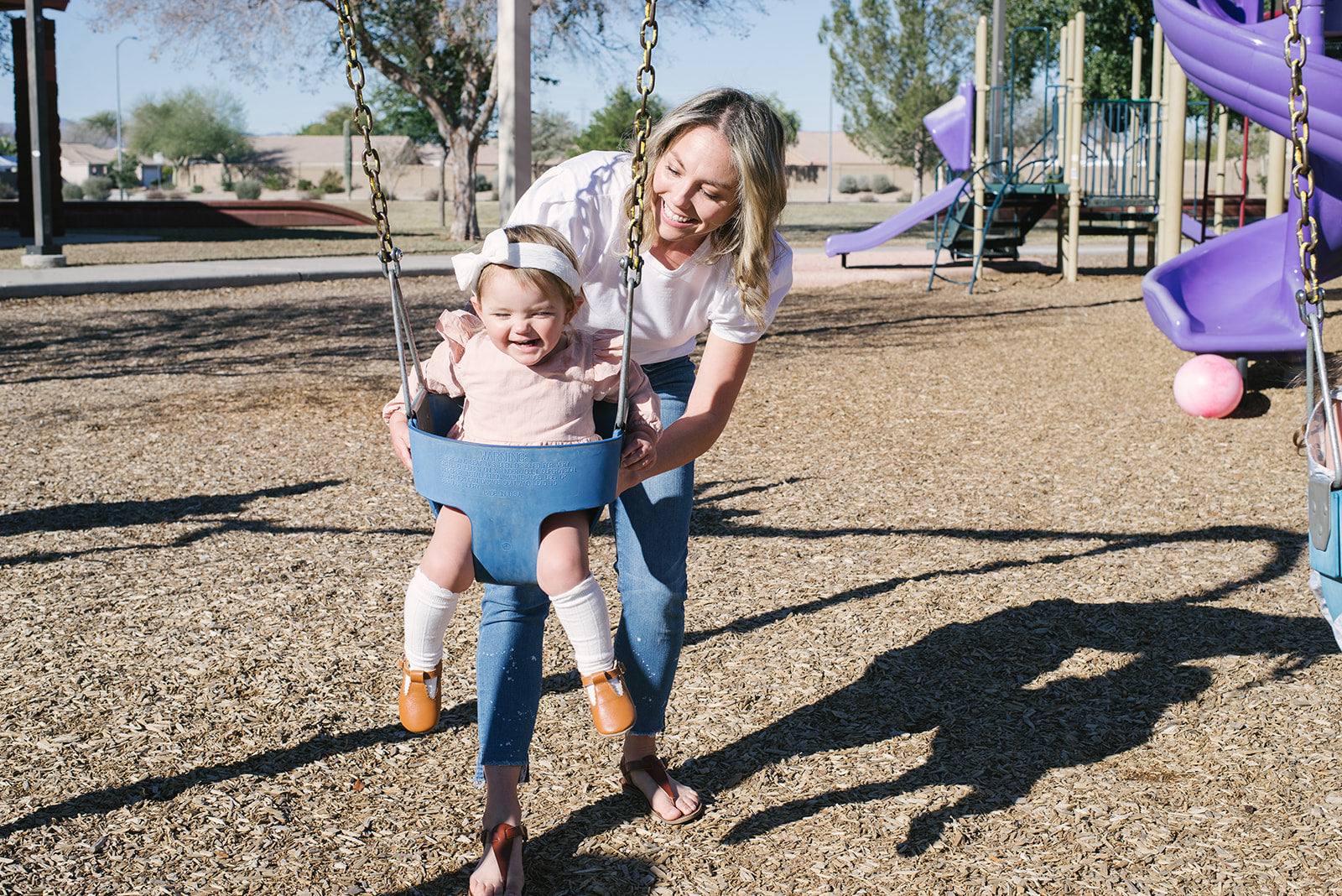 5 Ways to Simplify Mom Life This Year