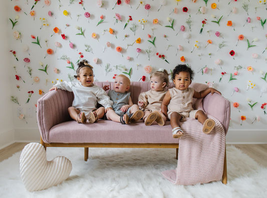 How to Choose the Best Neutral Baby Clothing for Your Little One