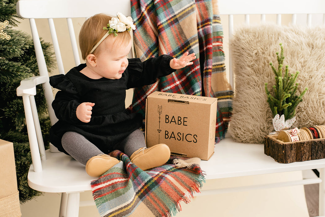 Black Linen Flutter Sleeve Romper - Babe Basics